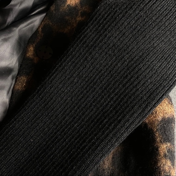 KENNETH COLE NEW YORK Rib Sleeve Leopard Coat M - Picture 6 of 11